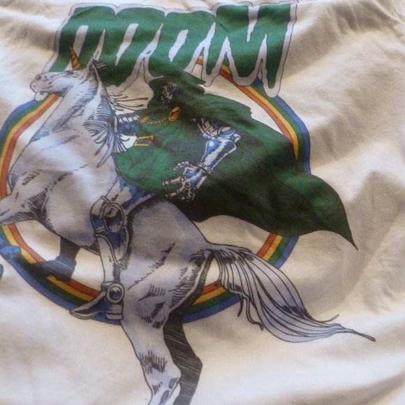 Mighty Fine White  Women’s Colorful Graphic Tee szL NWOT - Picture 4 of 9